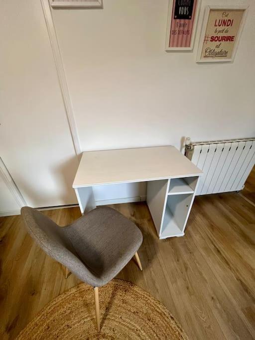 L'Idylle De Riorges Lägenhet Exteriör bild